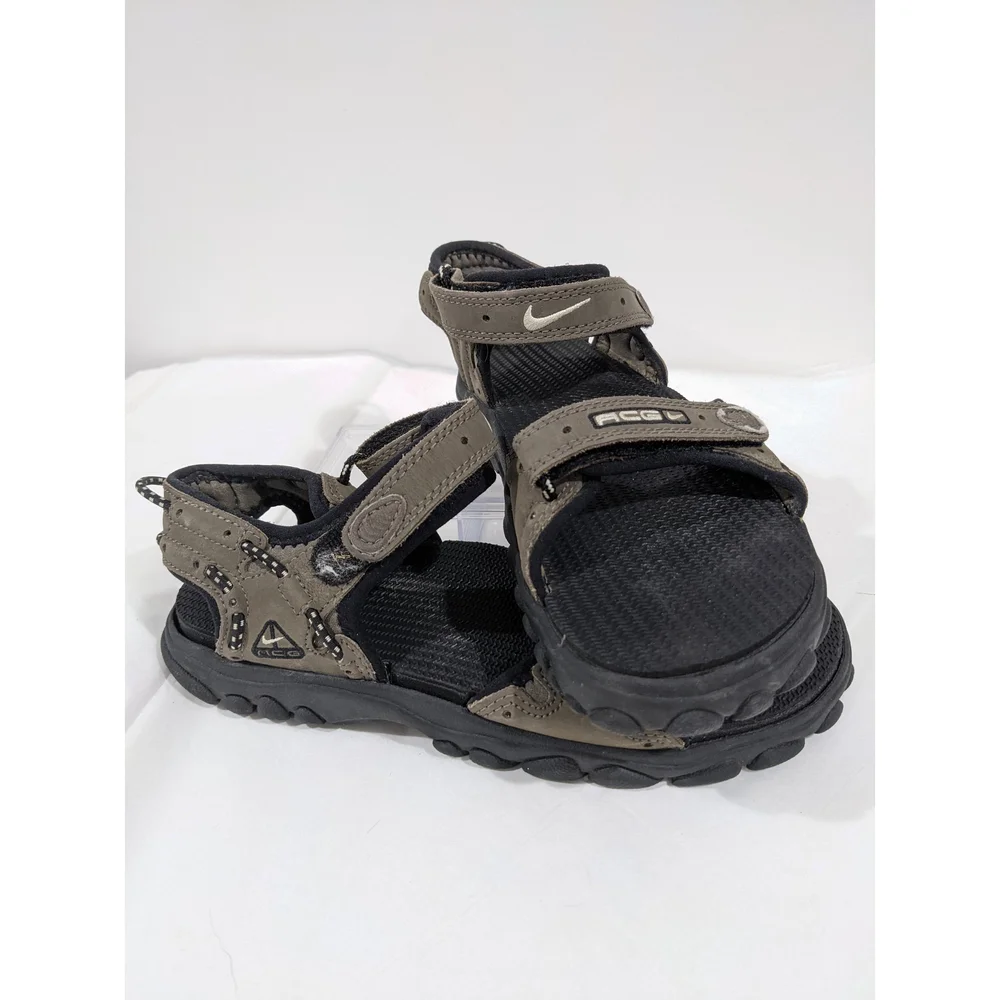 Vintage Nike ACG Y2K Brown Men's Sandals Size 7 - Picture 1 of 9